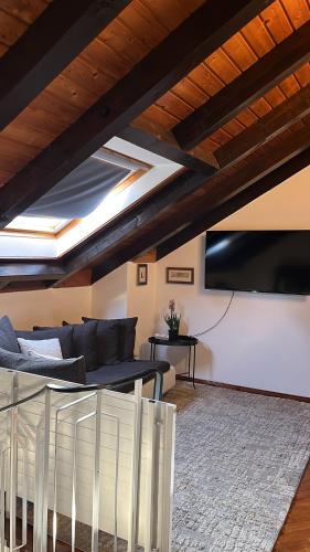 Garden Apartment - image 11