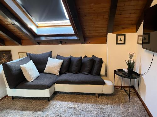 Garden Apartment - image 14