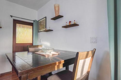 Modern Cozy Apartment in Buckleys