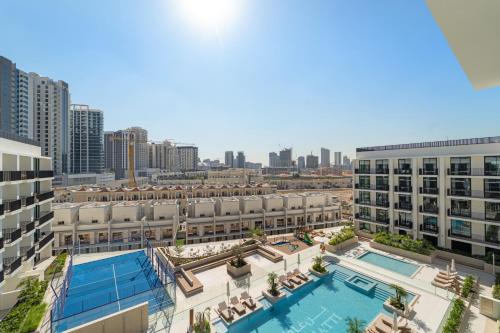 Modern Studio in Prime JVC | Padel Pool & Gym - image 11