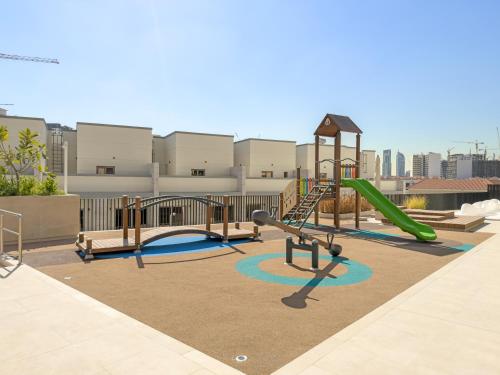 Modern Studio in Prime JVC | Padel Pool & Gym - image 12