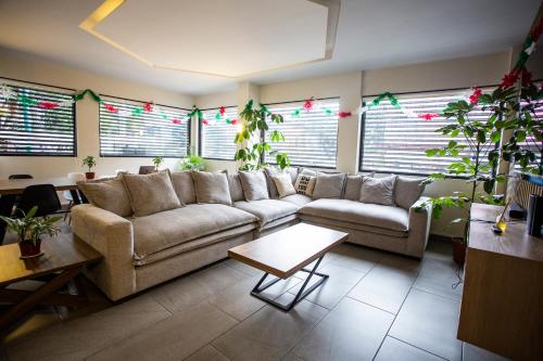 Phòng chờ chung/khu vực TV, Colmena Hotel CDMX Tonala in Thành Phố Mexico