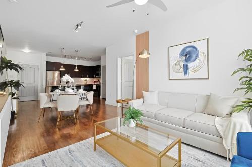 Stylish 2B near Legacy West Wi-Fi Fitness Pool 2349 – khách sạn tại Frisco