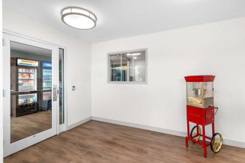 Sonesta Simply Suites Austin South in Austin, USA