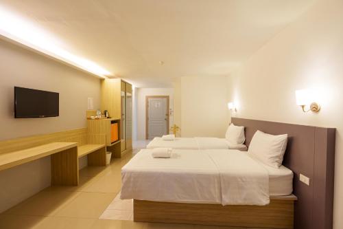 room detail thumbnail 0