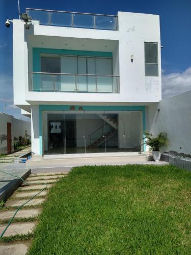 Casa blanca cristina – khách sạn tại Colan