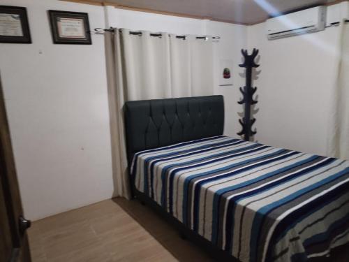 Villa Elena Vacation Home in Nikoja