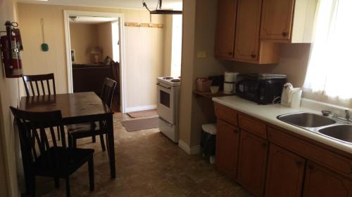 Konyha, Bay Lake Inn - Frontiersman Motel in Latchford (ON)