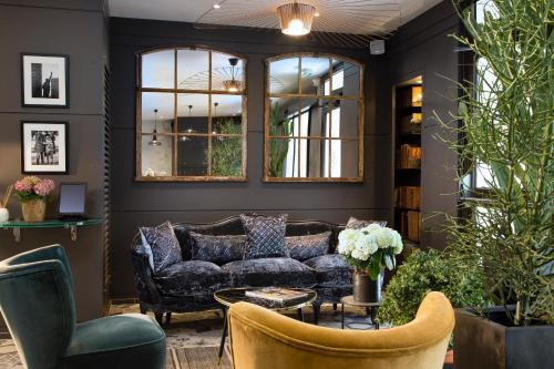 Bar/lounge, Hotel Espace Champerret in Levallois-Perret