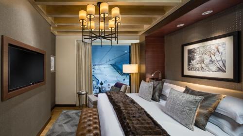 Aspen Chalets by Kempinski Hotel Mall of The Emirates 3