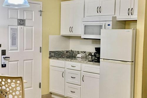 Suburban Studios Fort Myers Cape Coral