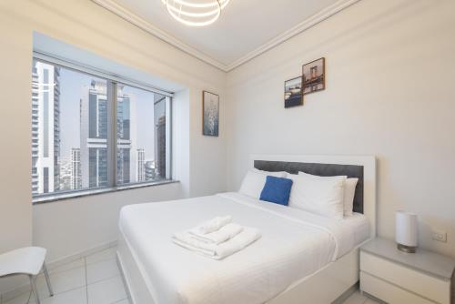 Trinity Holiday Homes - Sheikh Zayed Road Right Next to Financial Center Metro Station Exit 1 - image 7