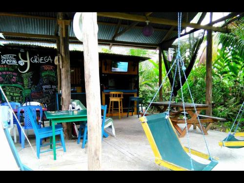 Сад, hostal Camping la ygriega in Бокас-дель-Торо
