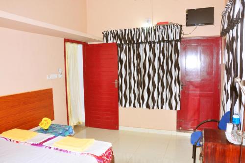 2 twin beds