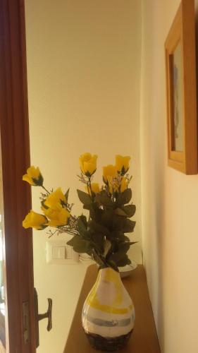2 bedrooms, 4 beds