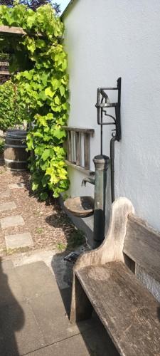 Kert, Fachwerkhaus mit Garten nah an Stadt und Natur in Unna