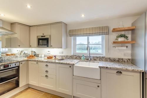 Iekārtas, 3 Bed in Cundall oc-l34088 in Brafferton
