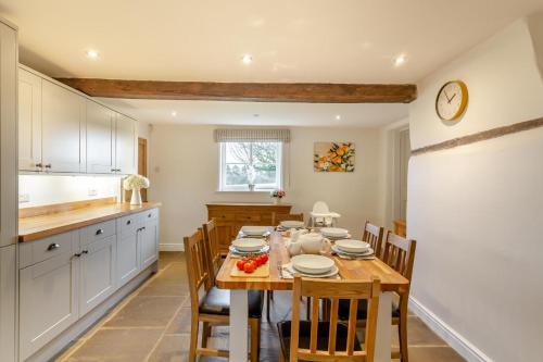 Iekārtas, 3 Bed in Cundall oc-l34088 in Brafferton
