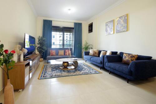 Silk Valley - Luxury 1BR 10 minutes from DXB Airport - image 3