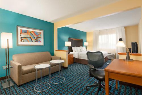 Fairfield Inn Grand Forks - image 9