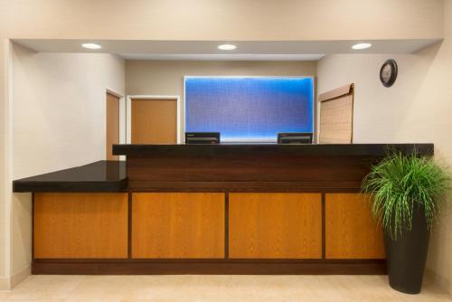 Αίθουσα υποδοχής, Amerivu Inn and Suites in Γκραντ Φορκς(Βόρεια Ντακότα)