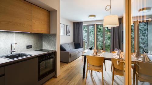 BARTAL APARTMENTS - Špindlerův Mlýn – khách sạn tại Spindleruv Mlyn