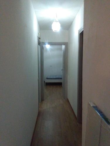 La lanterna in 德利納