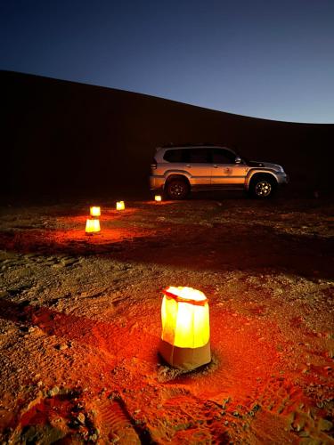 Merzouga Outdoors Private Nomad Expedition – khách sạn tại Ksar Tanamouste
