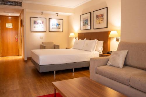 Aparto-Hotel Rosales, Мадрид