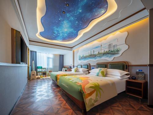room detail thumbnail 1