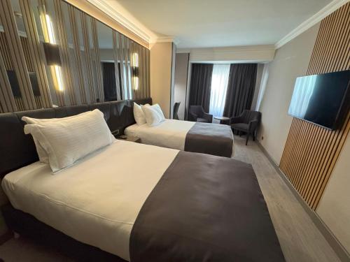 Aven Hotel Room Type - Standard Twin Room