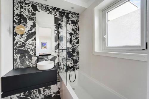 Elegant Apartment - 1BR- 2P- Nation - image 4