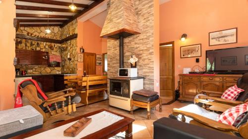 virtuve, Villa Marija Desne by Villas Guide in Desne