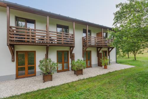 Viesnīcas āriene, Hotel Rusava 2 depandance in Rusava