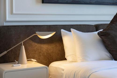 Brand New Exclusive 2BR Burj and Canal View - image 9