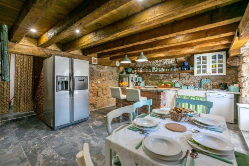 Mediterrane und hundefreundliche Finca mit Privatpool, Grillplatz, Privatparkplatz in 巴里比