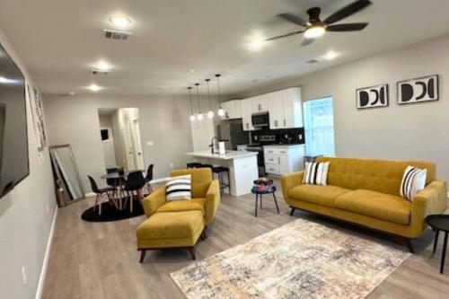 Family-Friendly 3BR Home in NE Houston – khách sạn tại Đông Houston