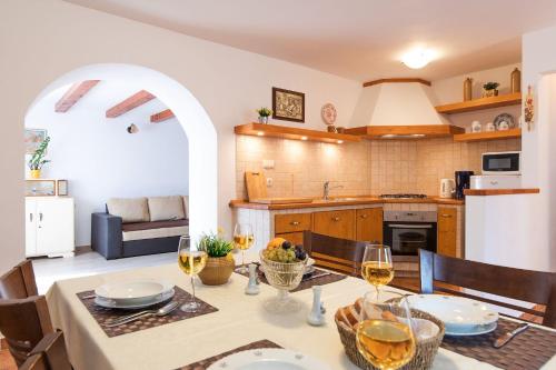 Faszinierende Casita mit Privatpool, 2 Hunde sind erlaubt, Meerblick, 2 Parkplätze (Faszinierende Casita mit Privatpool, 2 Hunde sind erlaubt, Meerblick, 2 Parkplatze) in Barci