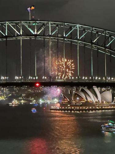 Harbourview Studio with Iconic Fireworks Views - image 5
