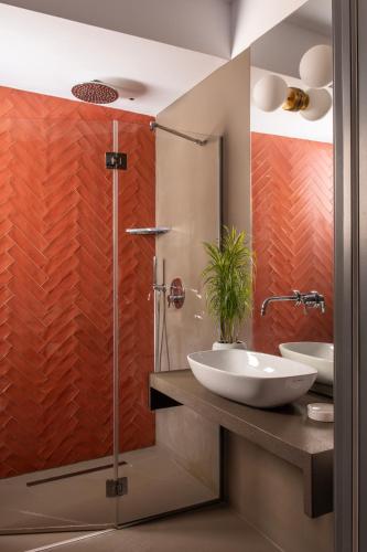 Re Sale Boutique Hotel - image 4