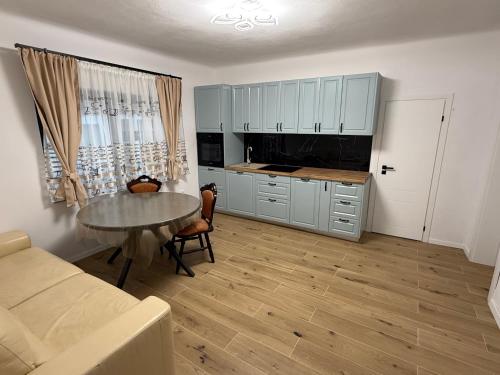 virtuve, Casa Romanța (Casa Romanta) in Cehu Silvaniei
