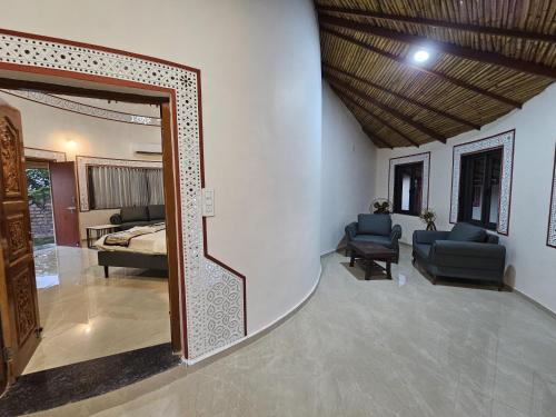 Ēdiens un dzērieni, Heritage Resort Dholavira in Dholavira