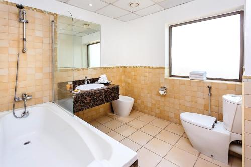 Elan Rimal Bahar Suites 1min walk to the Sea! Prime location JBR Beach Front - image 12