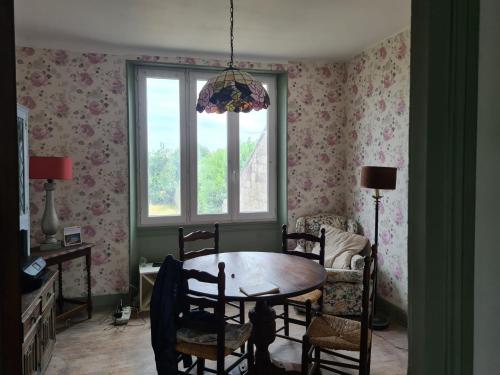 Maison Huitlala in Boussac