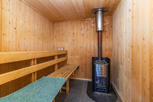 VAR946-Hagfors-Knoaende-9 in Laggasen