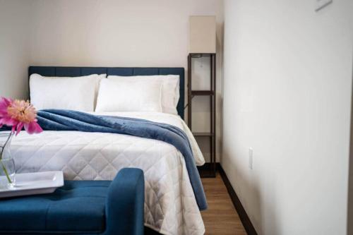 Blue Room @ The MillRows Suites in Naujasis Glasgas