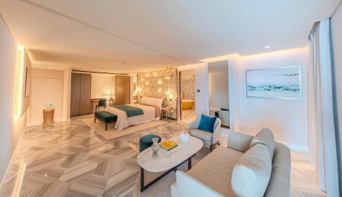 FIVE Palm Jumeirah Hotel Apartments - image 2