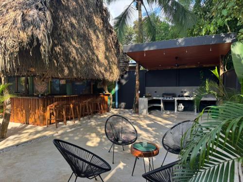 ห้องครัว, Bahia Selvatica Lodge in อูบิตา