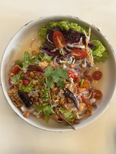 Restaurant, Tanya's Cafe & Resort in Nong Ki