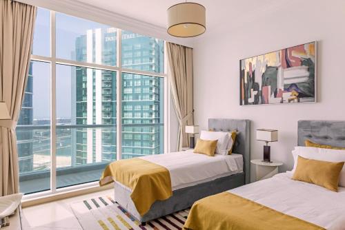 VayK - Modern 4BR in Dubai Marina with Sea View - image 7